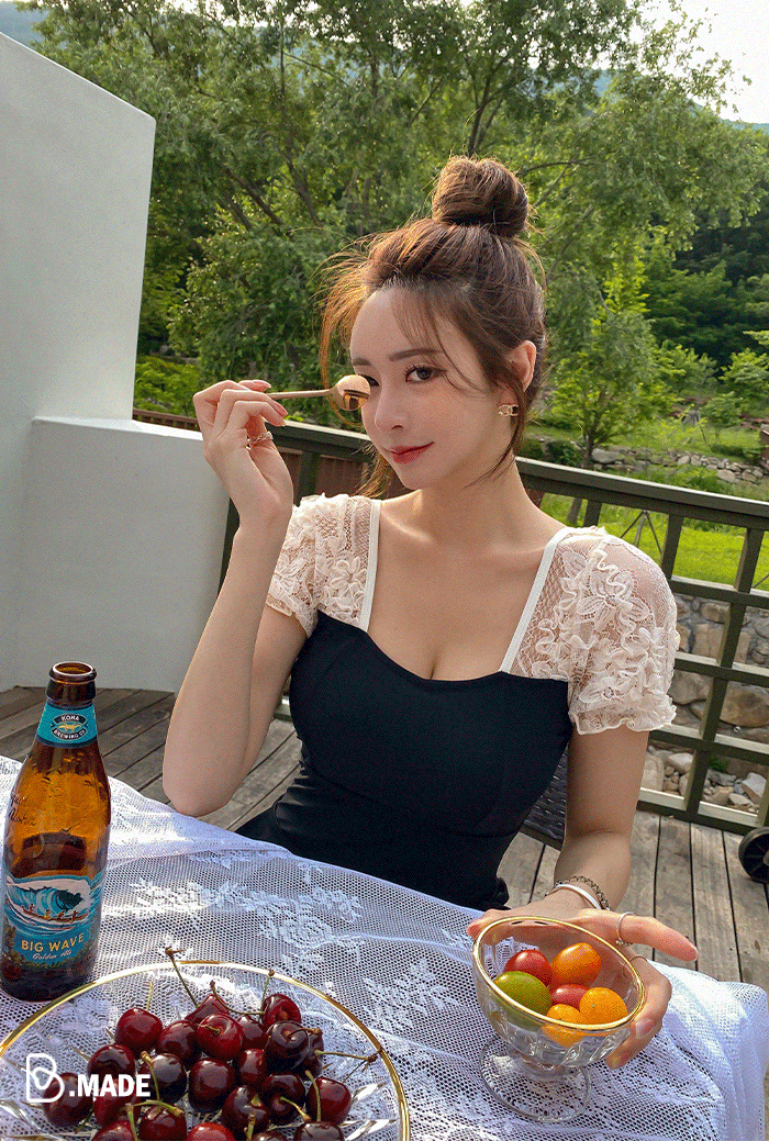 비키비키 여성 비키니 수영복
체형커버 모노키니 여성 수영복
플러스사이즈 비키니 수영복 비키비키
비치웨어 커버업 휴양지룩 비키비키