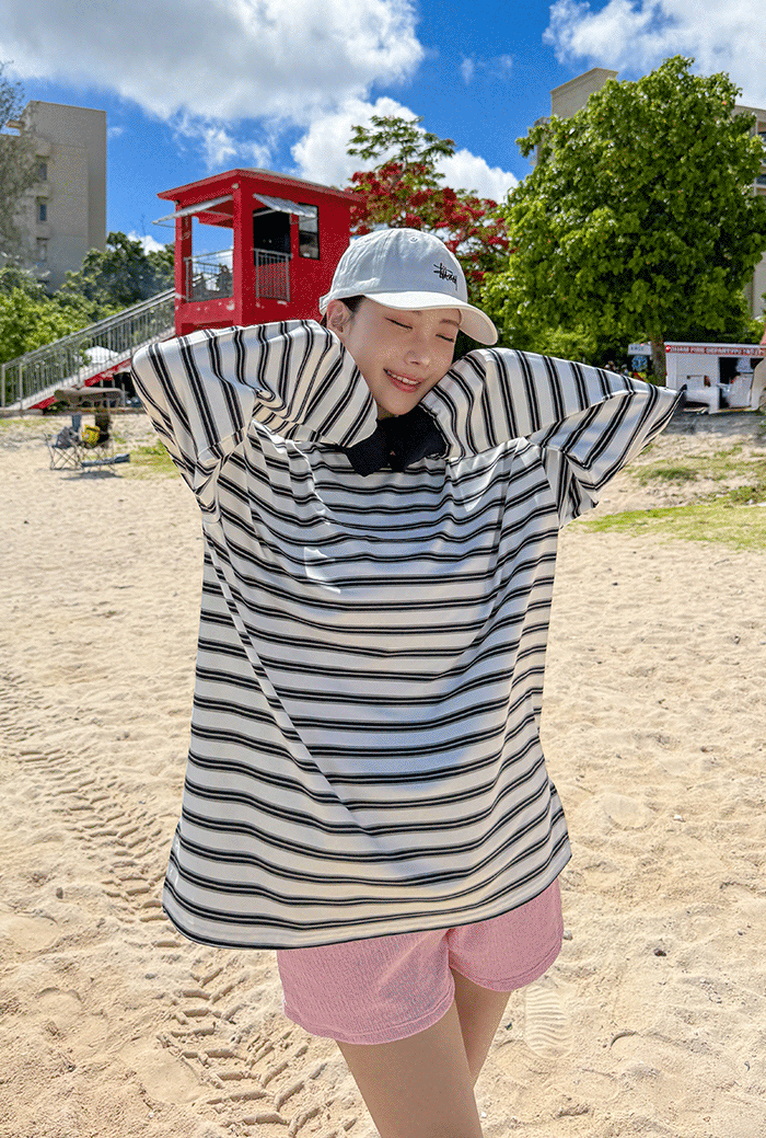 비키비키 여성 비키니 수영복
체형커버 모노키니 여성 수영복
플러스사이즈 비키니 수영복 비키비키
비치웨어 커버업 휴양지룩 비키비키