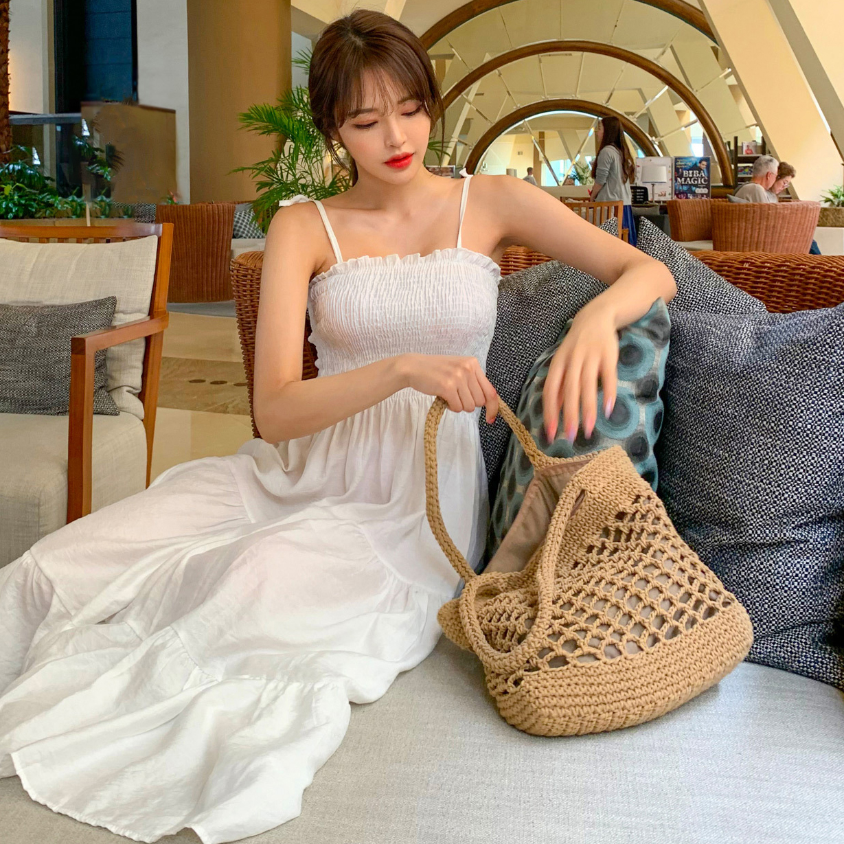비키비키 여성 비키니 수영복
체형커버 모노키니 여성 수영복
플러스사이즈 비키니 수영복 비키비키
비치웨어 커버업 휴양지룩 비키비키
